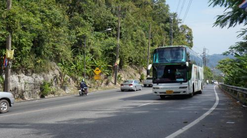 Phuket bus ban trial date pushed back, limited to traffic-heavy hours