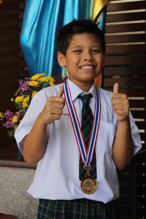 Phuket student wins national spelling competition