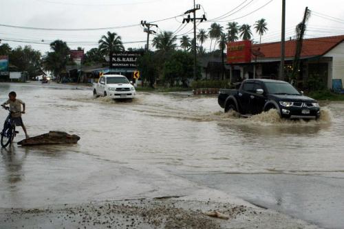 No fear of floods or landslides yet, says Phuket MET