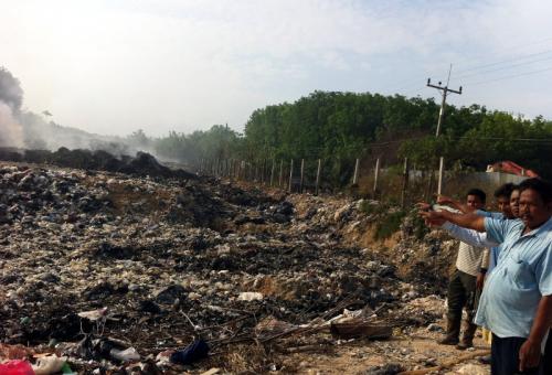 Koh Lanta villagers seek media help to end dumping ‘health issue’