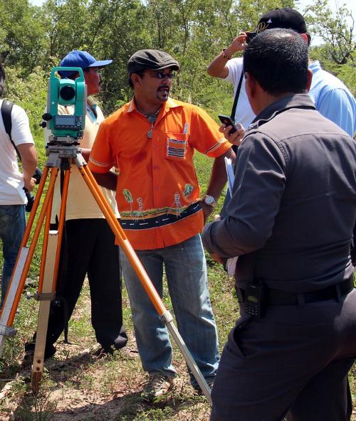 Phuket land grab by villagers, stalled by police, title deed