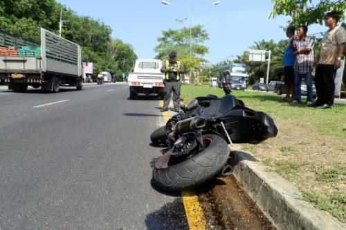 Malaysian biker dies in crash on last day of Phuket Bike Week