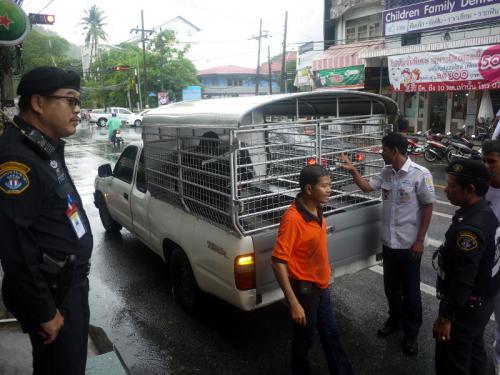 Armed robbers of Phuket yacht attempt escape from police