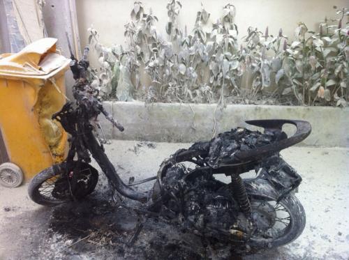 Phuket motorbike arson re-ignites, three bikes torched in Patong