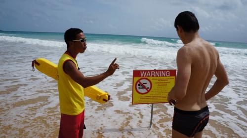 Phuket lifeguard contract signed – budget remains unaltered