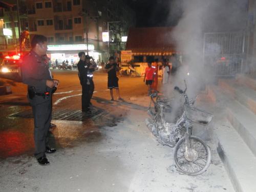 Phuket bikes burned again by teen gangsters