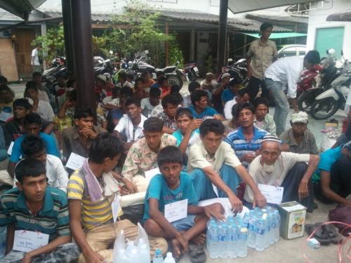 Phuket Immigration calls for Rohingya aid