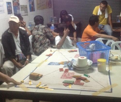 Phuket Town gamblers luck out: 22 arrested