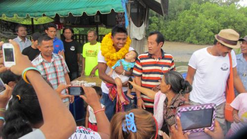 Muay Thai legend Buakaw fights in Phuket