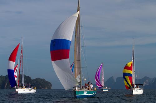 Phuket Sports: Fantasia puts the hex on Voodoo in day 2 of the Bay Regatta