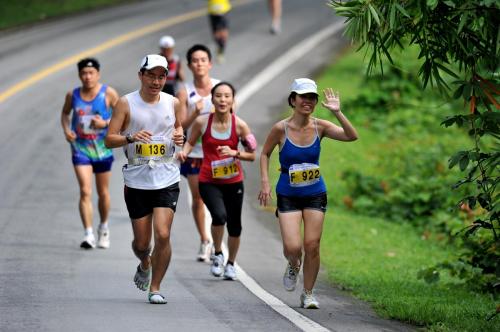 Laguna Phuket’s “Run Paradise” marathon rocks with new theme song