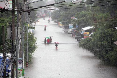 Phuket Gazette Thailand News: Isarn floods as Bangkok forecast downgraded; Senators deny coup plot; Brits arrested for fraud