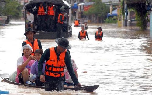 Phuket Gazette Thailand News: Flood under control, media blamed for ‘panic’