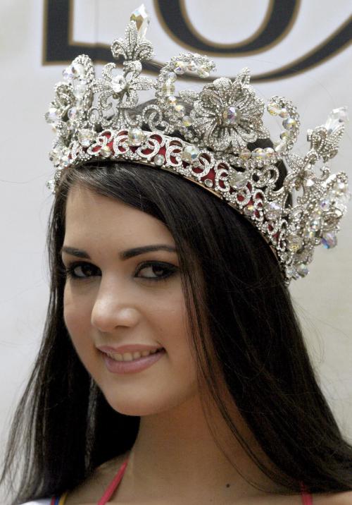 Phuket Gazette World News: Former Miss Venezuela shot dead in attempted robbery