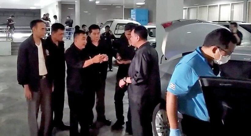 Policeman being interrogated over Yingluck escape