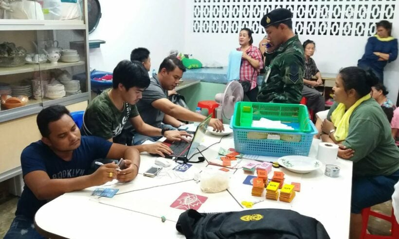 27 gamblers arrested with 8,000 Baht cash