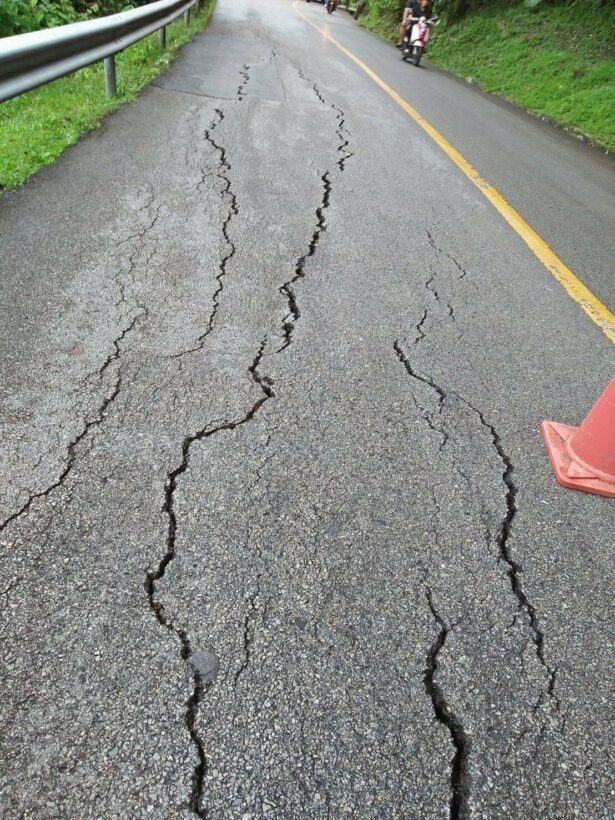 Rang Hill road closure following large cracks appearing