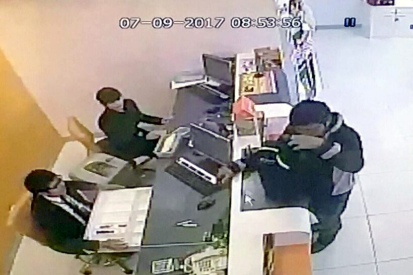 Bangkok’s polite bank robber