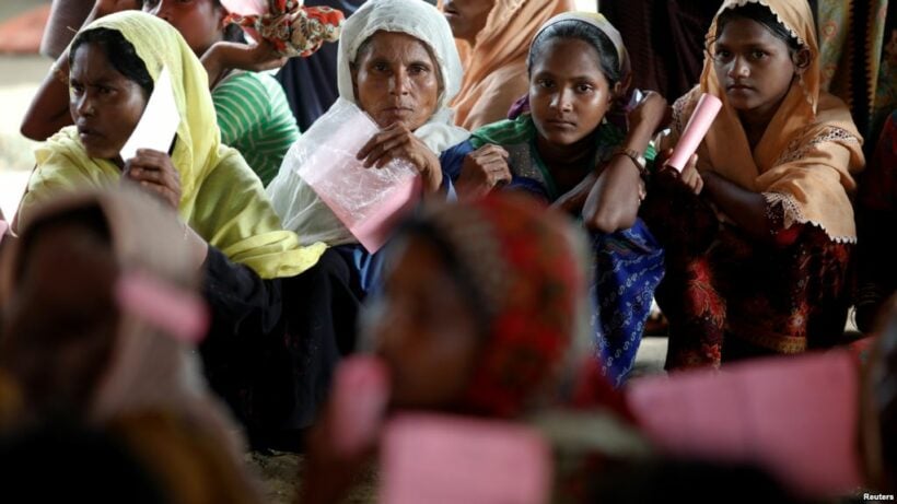 Elephants stampede Rohingya refugee camp