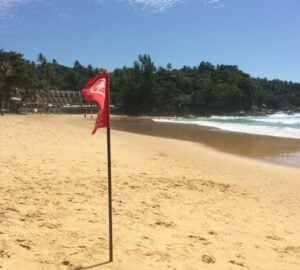 Another Russian tourist drowns at Karon Beach | News by Thaiger