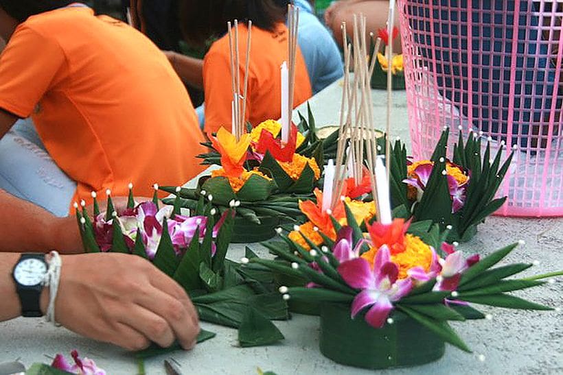 Happy Loy Krathong. Where to launch your krathong in Phuket. | News by The Thaiger