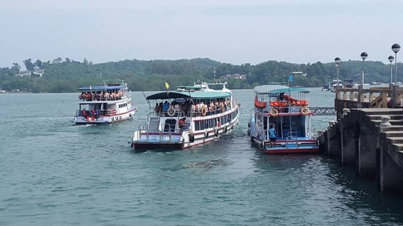 เจ้าท่าภูมิภาคสาขาภูเก็ตเตรียมพร้อมกำหนดมาตรการความปลอดภัยทางน้ำ รองรับการเดินทางช่วงเทศกาลปีใหม่ ตั้งเป้าลดอุบัติให้ลดลงกว่าร้อยละ 50 | The Thaiger