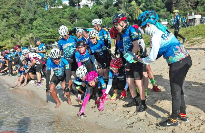 Cyclists gather to release 80 sea turtles