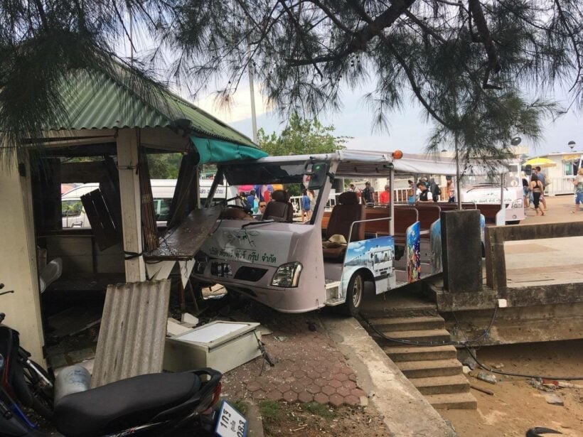 Buggy crash at Ao Po Pier