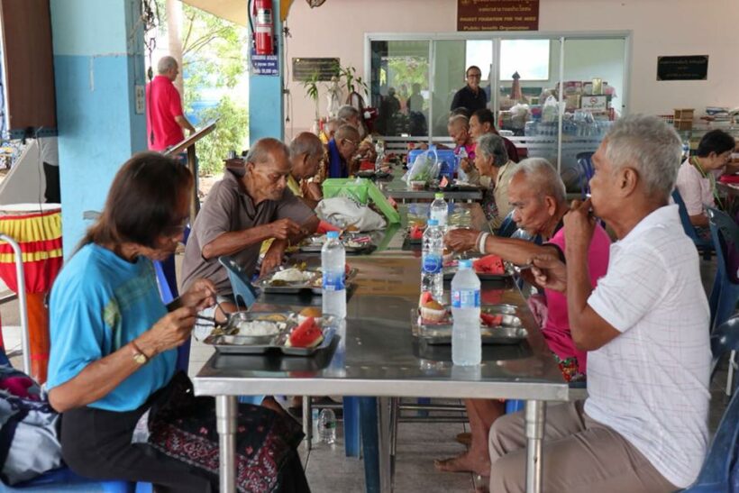 Dante Alighieri Phuket rolls their sleeves up for the elderly