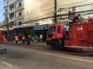 Fire in Phuket town destroys four houses | News by Thaiger