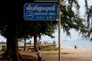 Butt out on 24 Thai beaches | News by Thaiger