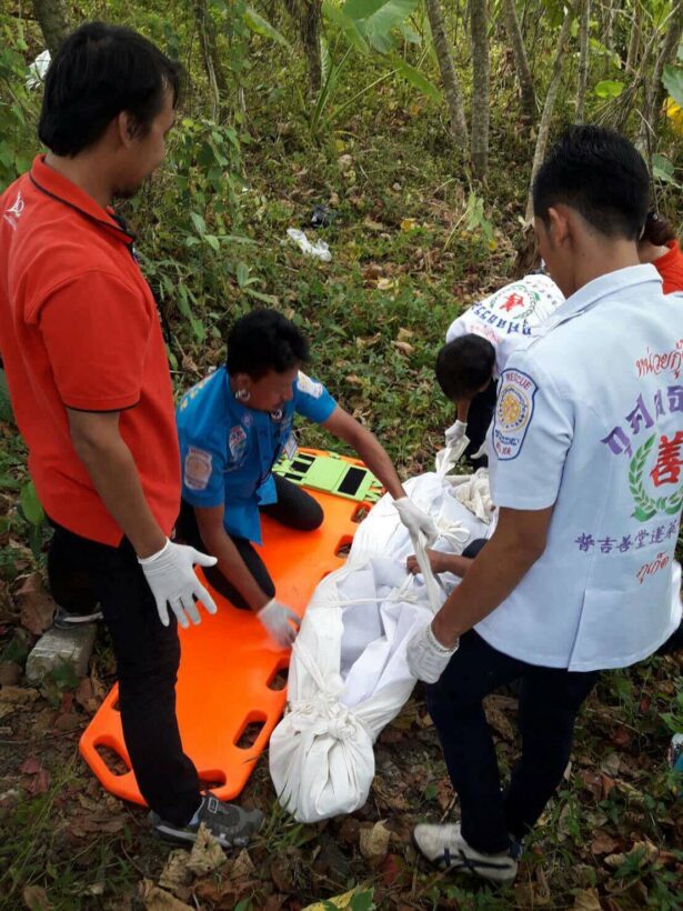 พบศพนักท่องเที่ยวชาวต่างชาติผูกคอตายในป่าละเมาะพื้นที่อ.กะทู้ ยังไม่ทราบสัญชาติ | The Thaiger