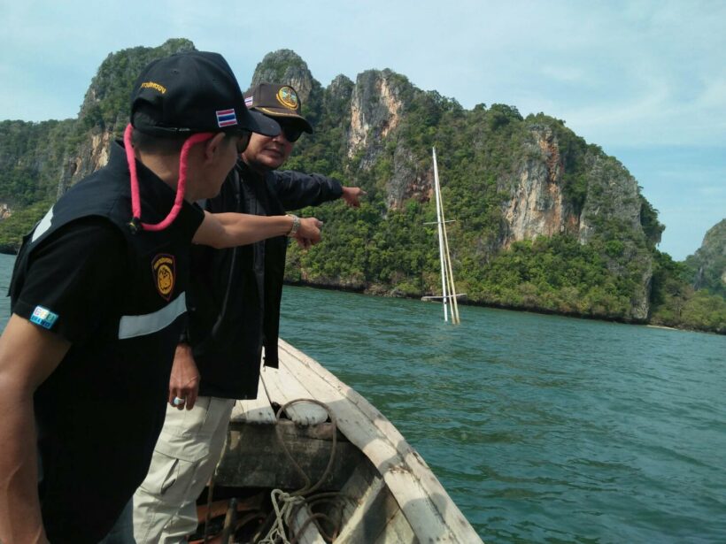 Yacht sunk off Railay Beach