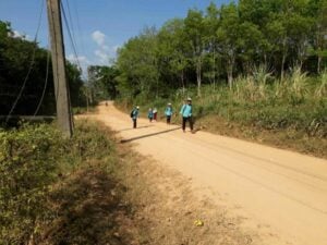 Koh Lanta Noi’s dusty road | News by Thaiger