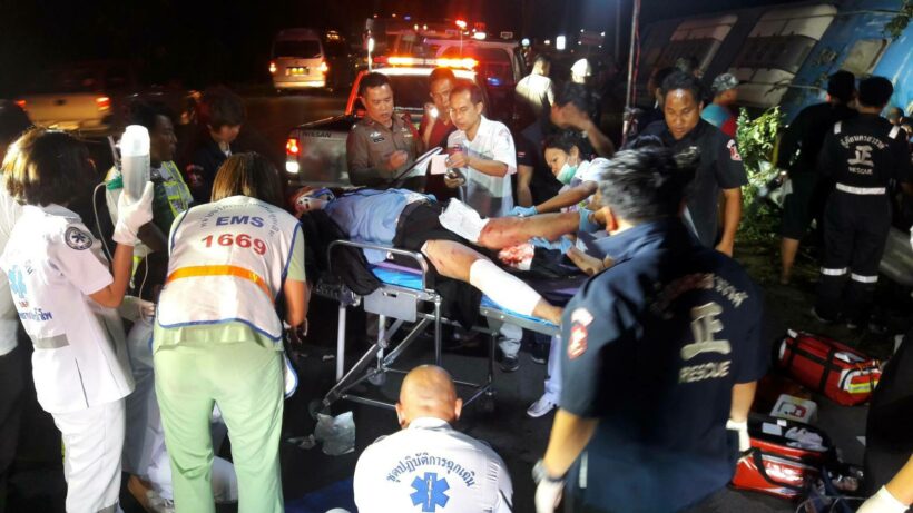 2 killed, 30 injured in Nakhon Sawan bus accident