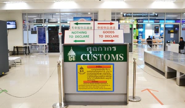 Customs scraps order requiring Thai travellers to declare valuables