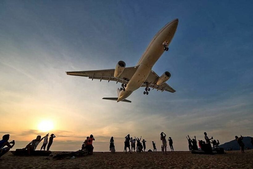 Getting THAT ‘plane’ pic at Phuket Airport