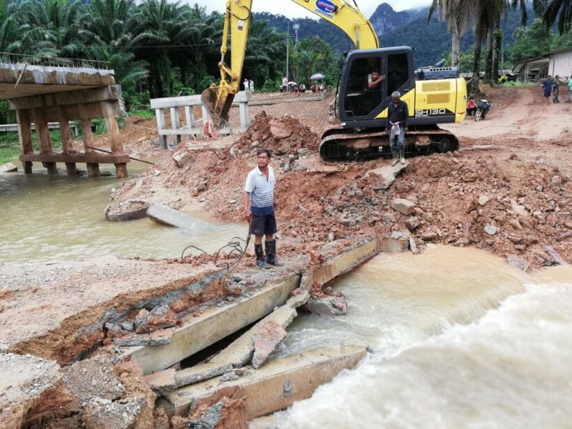 Krabi bridge washed away in heavy rain