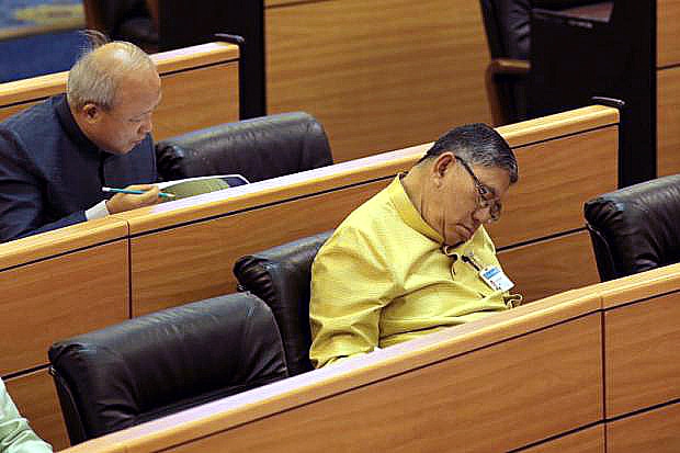 Sleeping on the job – NLA members caught napping