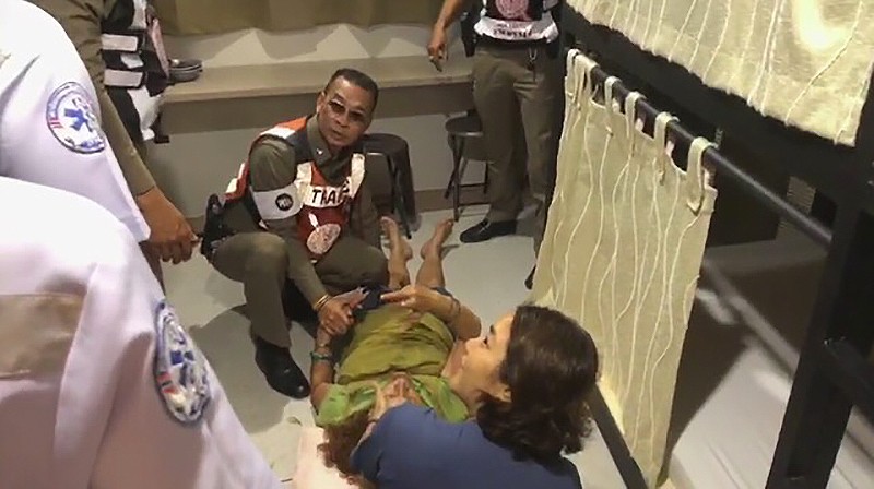 French woman saved from jumping off Phetchaburi guest house roof