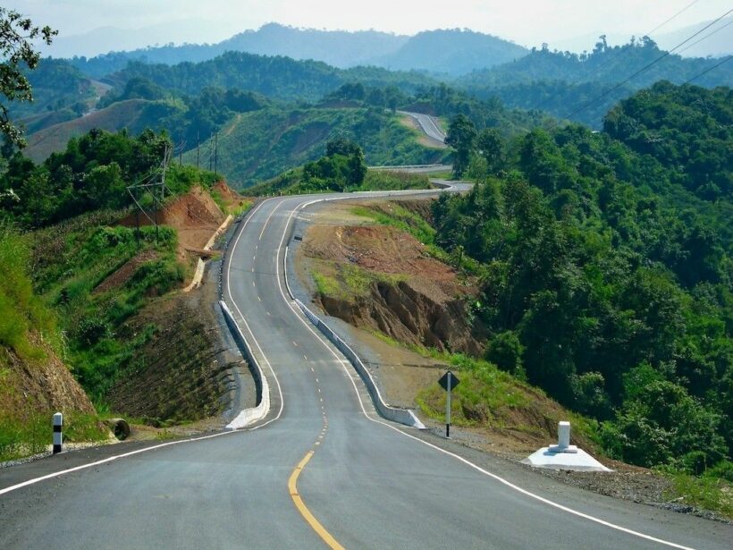 Chiang Rai: 26 injured in tour bus accident