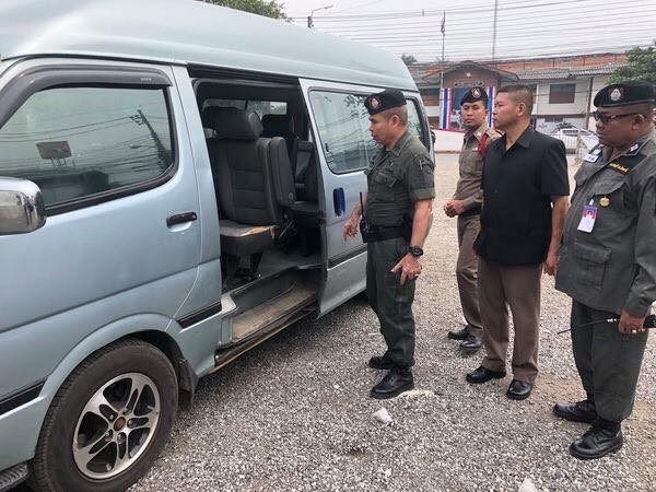 Three year old suffocates in Pattani school van