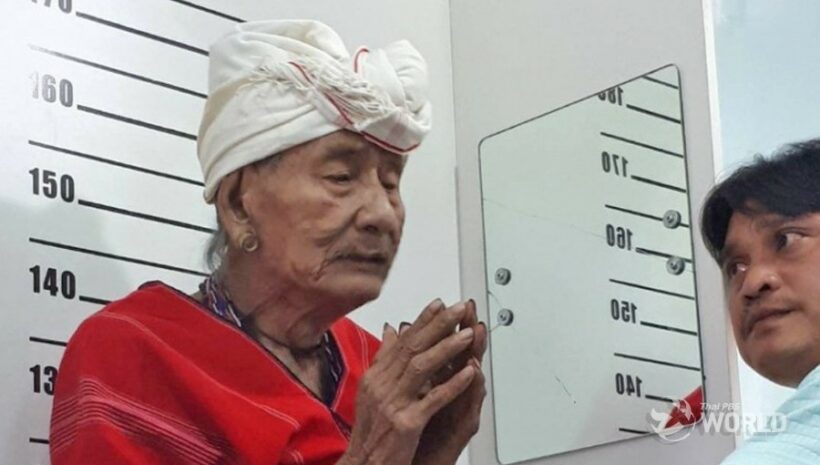 Karen spiritual leader Ko-ee gets Thai ID card. Only had to wait 107 years.