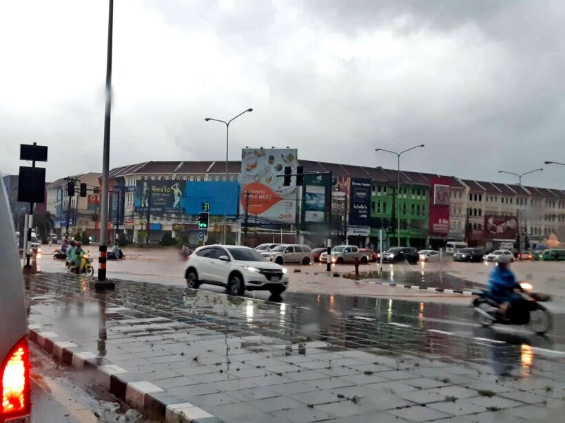 Flooding in Phuket, Phetchaburi and Mae Hong Son