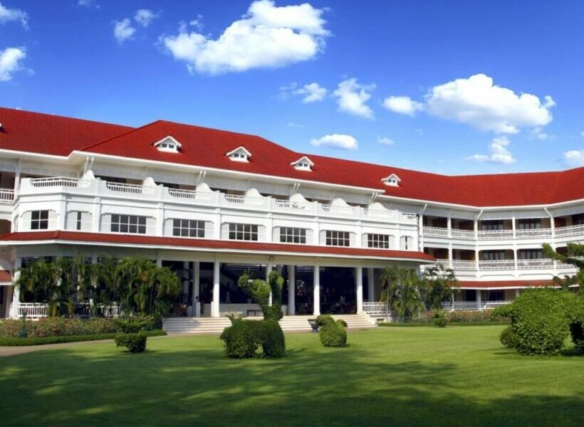 Hua Hin’s Centara Grand Beach Resort make it into list of best heritage hotels