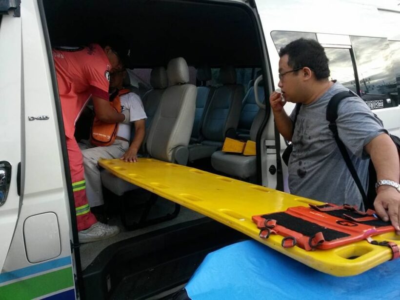 Chinese tourists injured in Phuket minivan accident | News by Thaiger