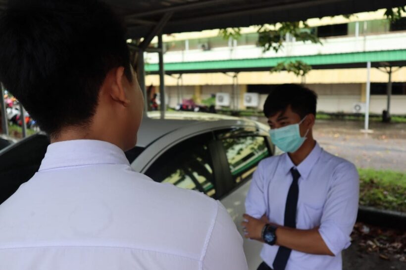 นักศึกษาหนุ่มเปิดใจนาทีเฉียดตายหลังถูกหนุ่มที่ ตร วิสามัญพุ่งชนกลางไฟแดง | The Thaiger