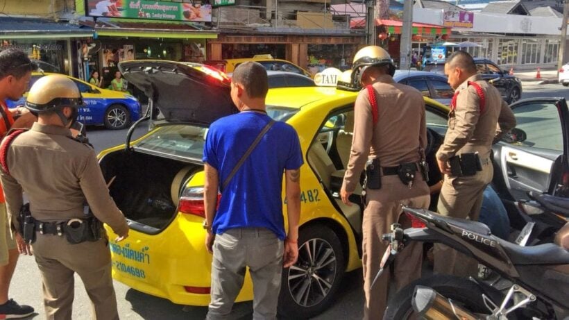 Bangkok cabbie gets surrounded by a gaggle of Pattaya taxi drivers