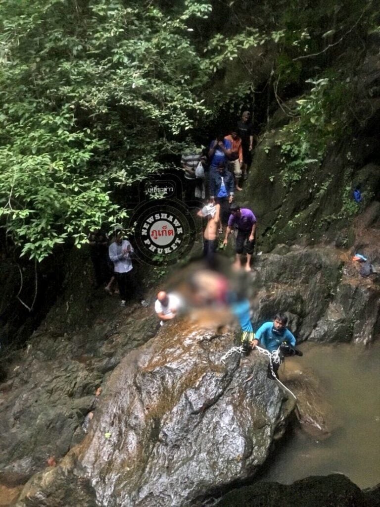 Man's body found at Bang Pae Waterfalls | News by Thaiger