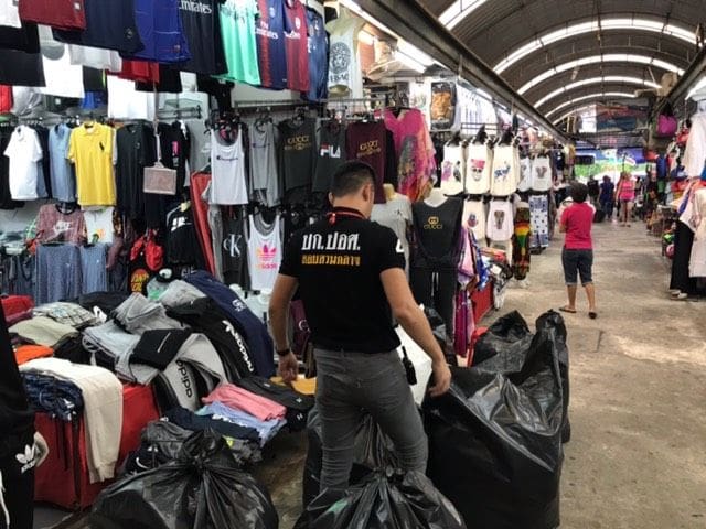 Fake goods seized and two arrested at Patong market